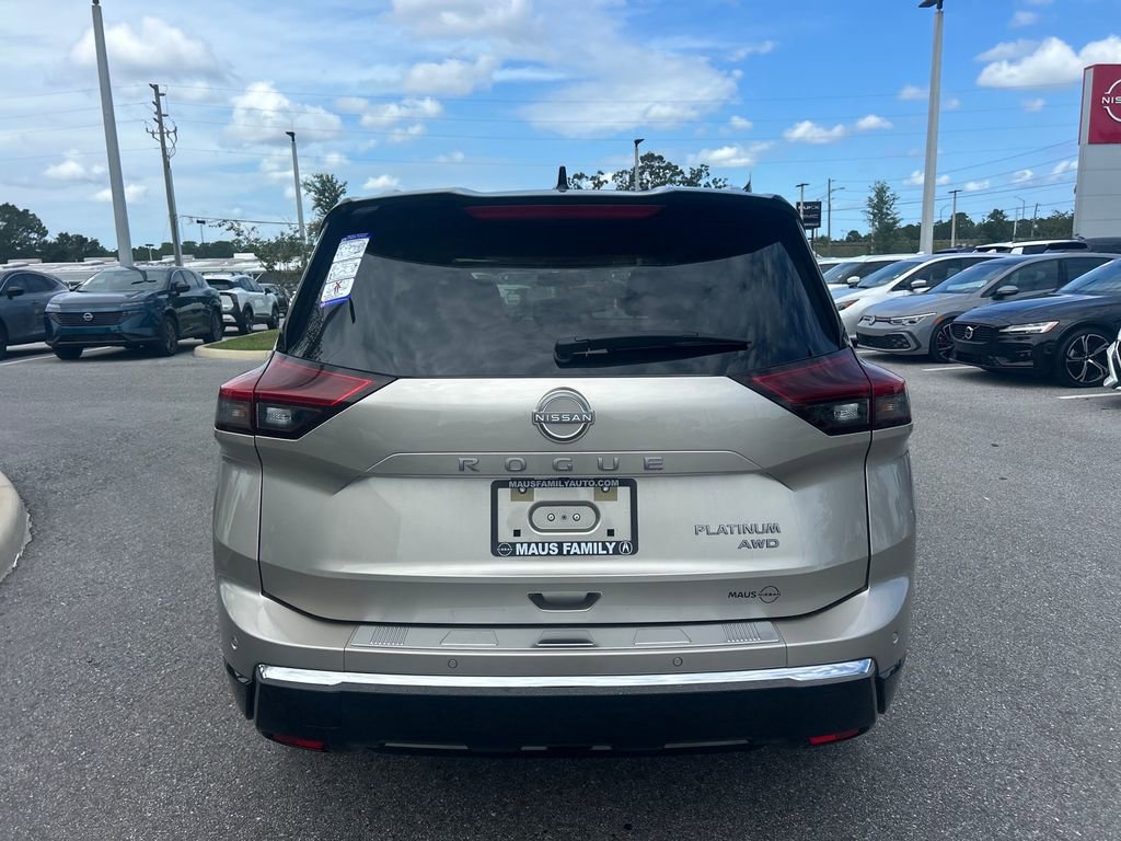 New 2026 Nissan Rogue Platinum image 7