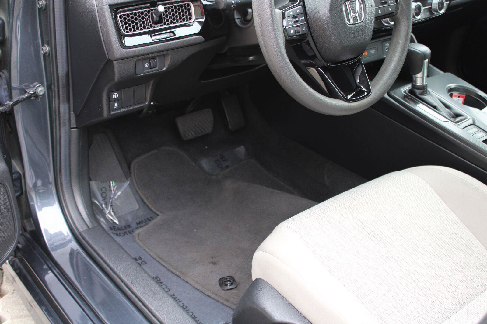 Used 2024 Honda Civic LX image 44