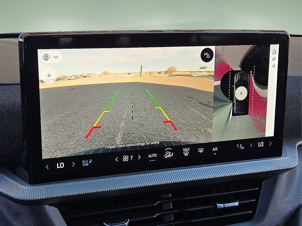 Used 2025 Ford Explorer ST image 29