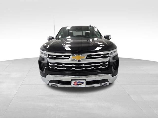 New 2026 Chevrolet Silverado 1500 LTZ w/ Technology Package AWD/4WD image 8