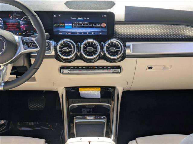 New 2026 Mercedes-Benz GLB 250 image 9