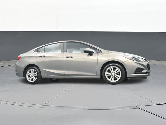 Used 2017 Chevrolet Cruze LT w/ Convenience Package FWD image 54