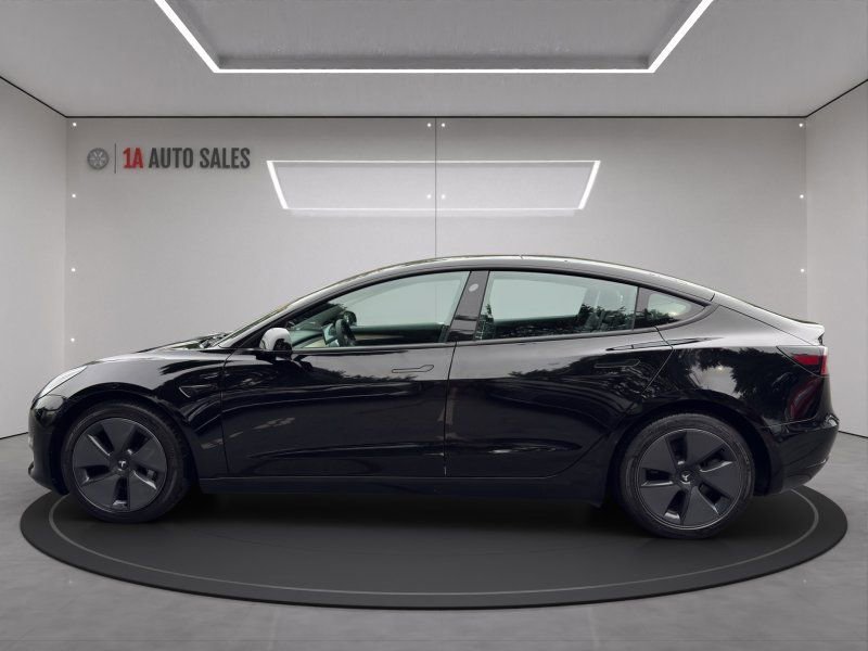 Used 2021 Tesla Model 3 Long Range image 2