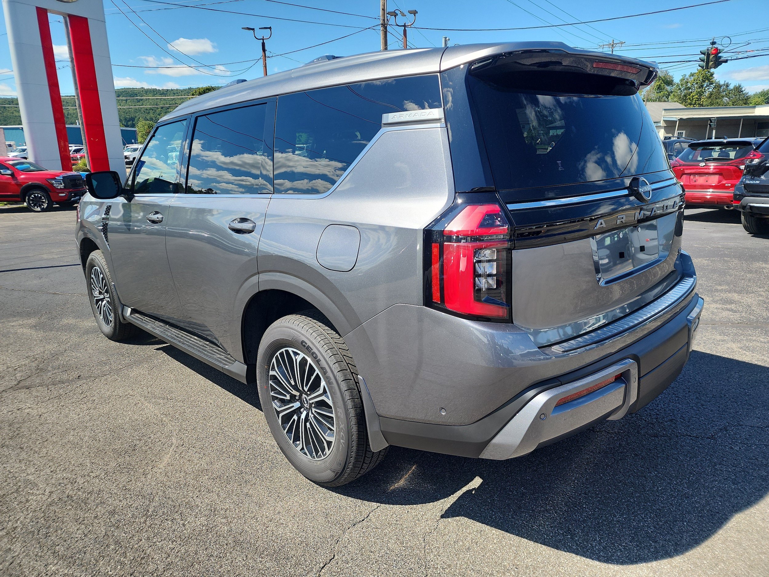 New 2026 Nissan Armada SL AWD/4WD image 6