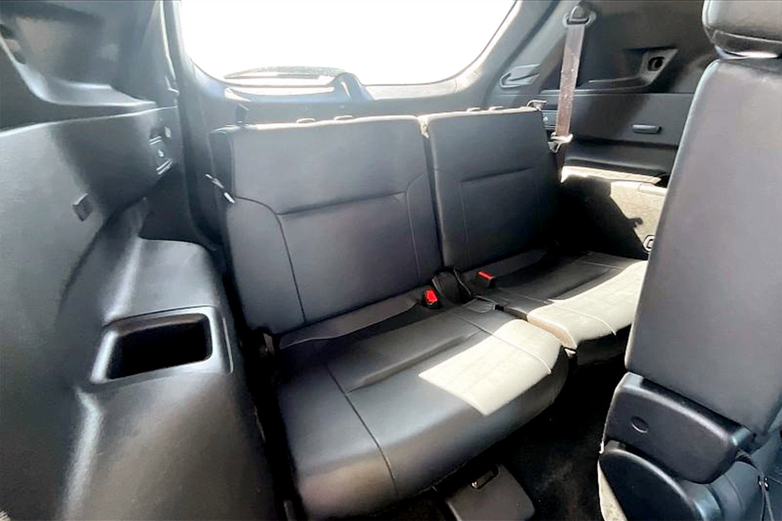 Used 2023 Mitsubishi Outlander SE image 26