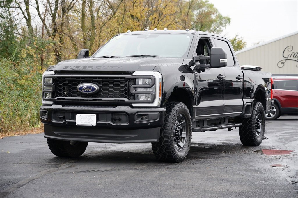 Used 2023 Ford F350 Lariat w/ Lariat Ultimate Package image 7