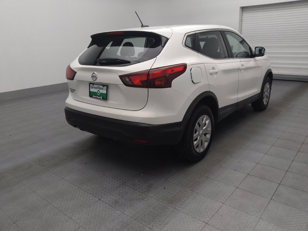 Used 2019 Nissan Rogue Sport S image 9
