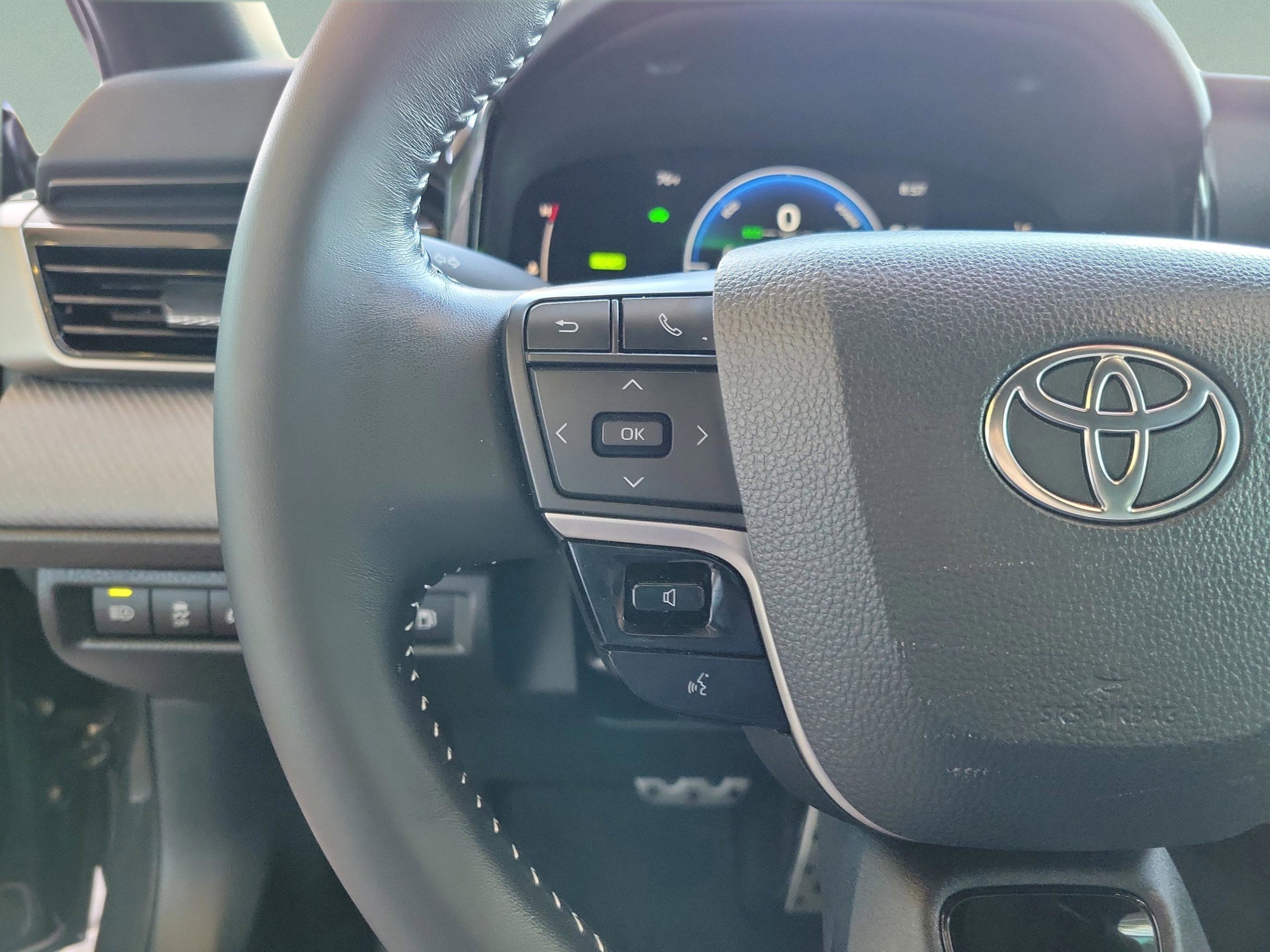 Certified 2025 Toyota Camry SE image 13