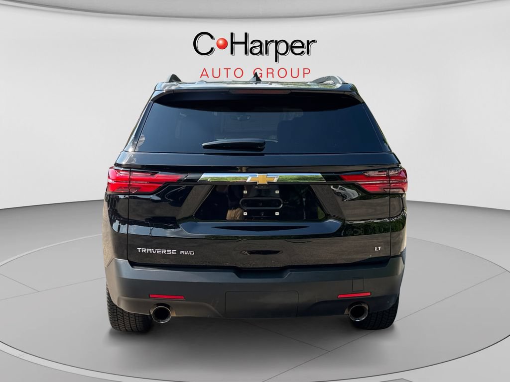 Used 2023 Chevrolet Traverse LT w/ LT Premium Package AWD/4WD image 4