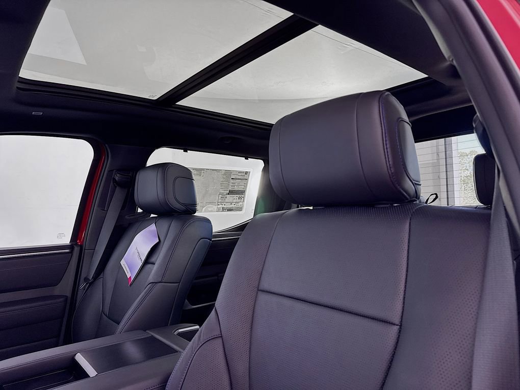 New 2025 Toyota Tundra Platinum image 14