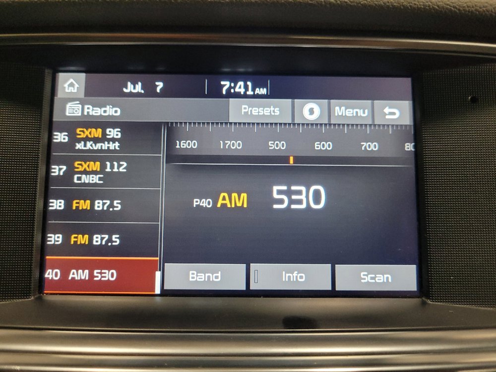 Used 2017 Kia Optima EX FWD image 25