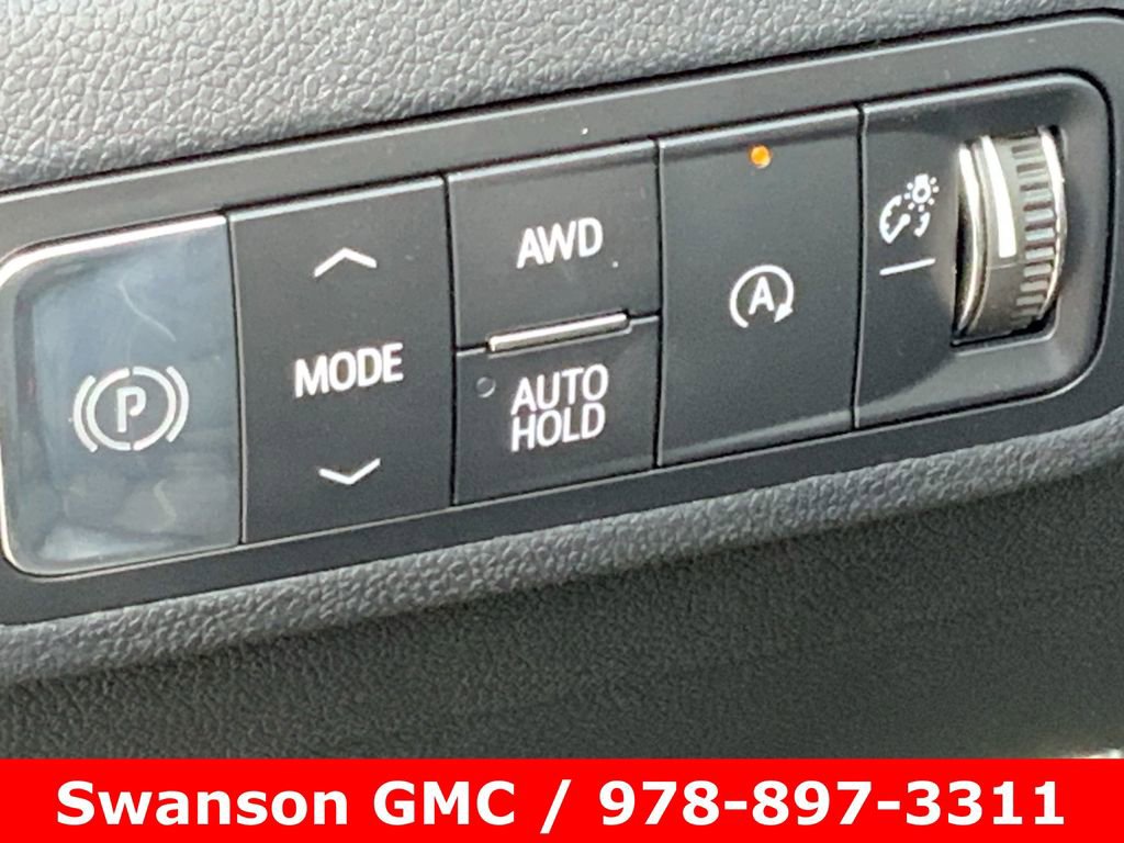 New 2026 GMC Terrain Denali w/ LPO, Floor Liner Package image 18