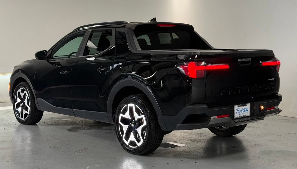 Used 2022 Hyundai Santa Cruz Limited AWD/4WD image 4