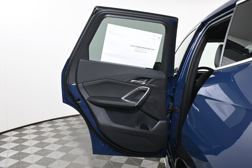 New 2027 BMW X1 xDrive28i AWD/4WD image 27