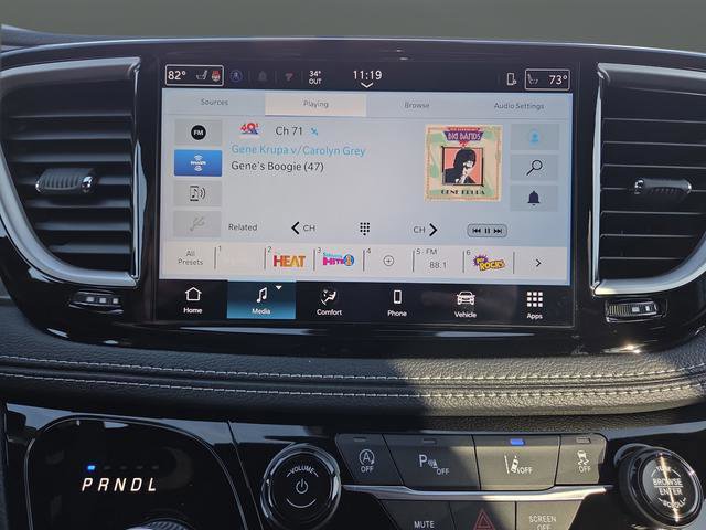 New 2026 Chrysler Pacifica Select w/ S Appearance Package image 17