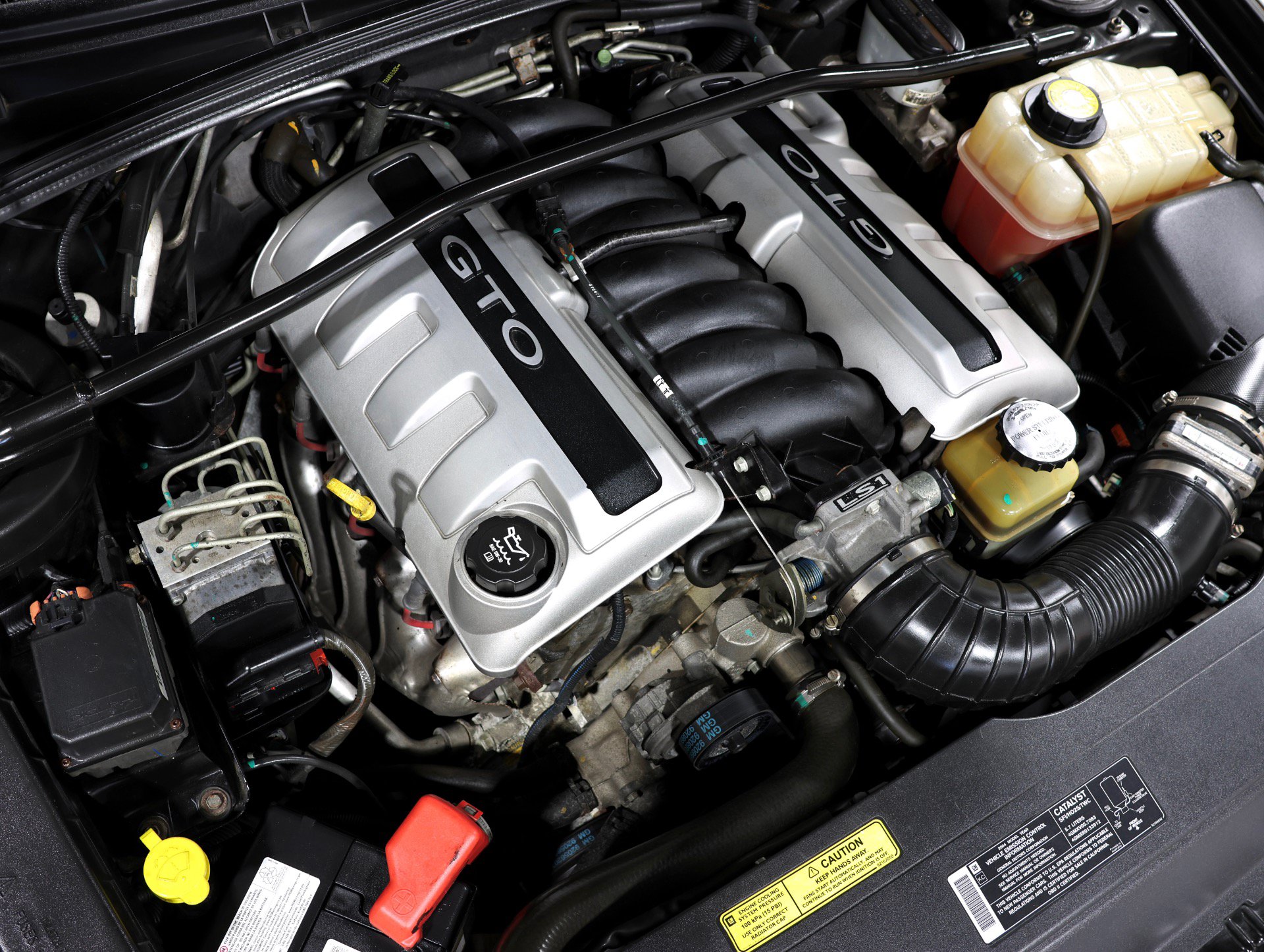 Used 2004 Pontiac GTO RWD image 73
