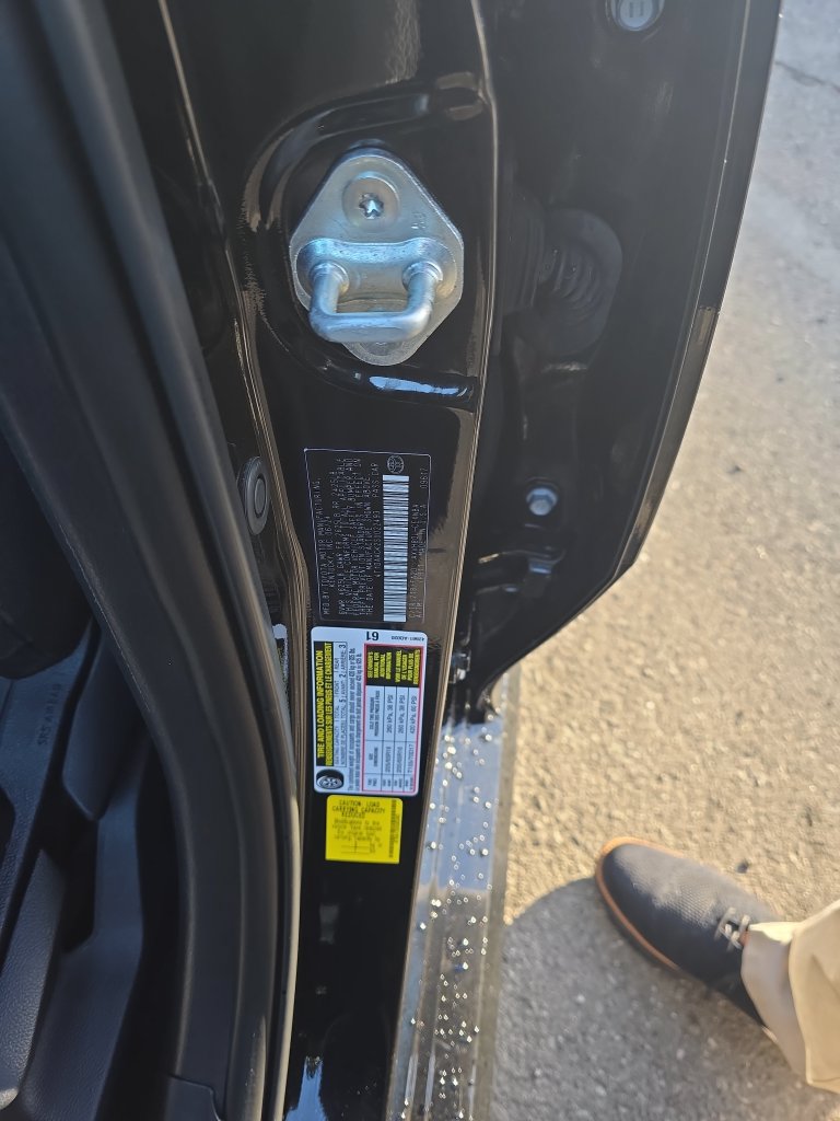 Used 2025 Toyota Camry LE FWD image 27