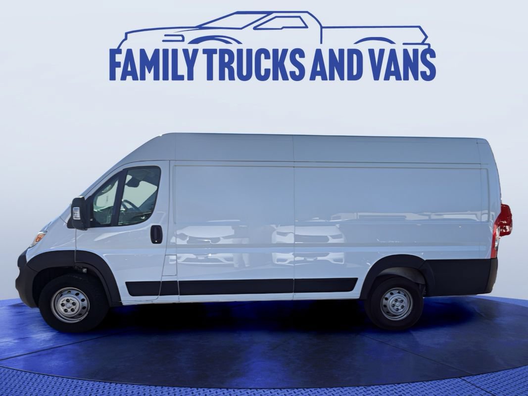 Used 2023 RAM ProMaster 3500 FWD image 2