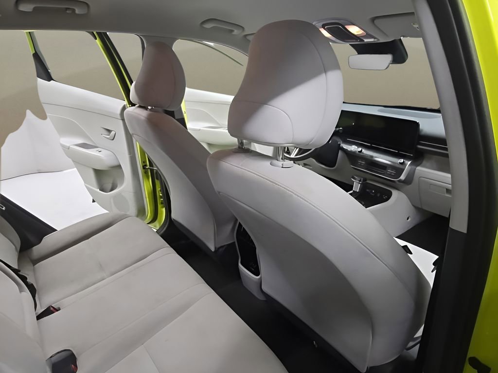 Used 2024 Hyundai Kona SEL FWD image 15