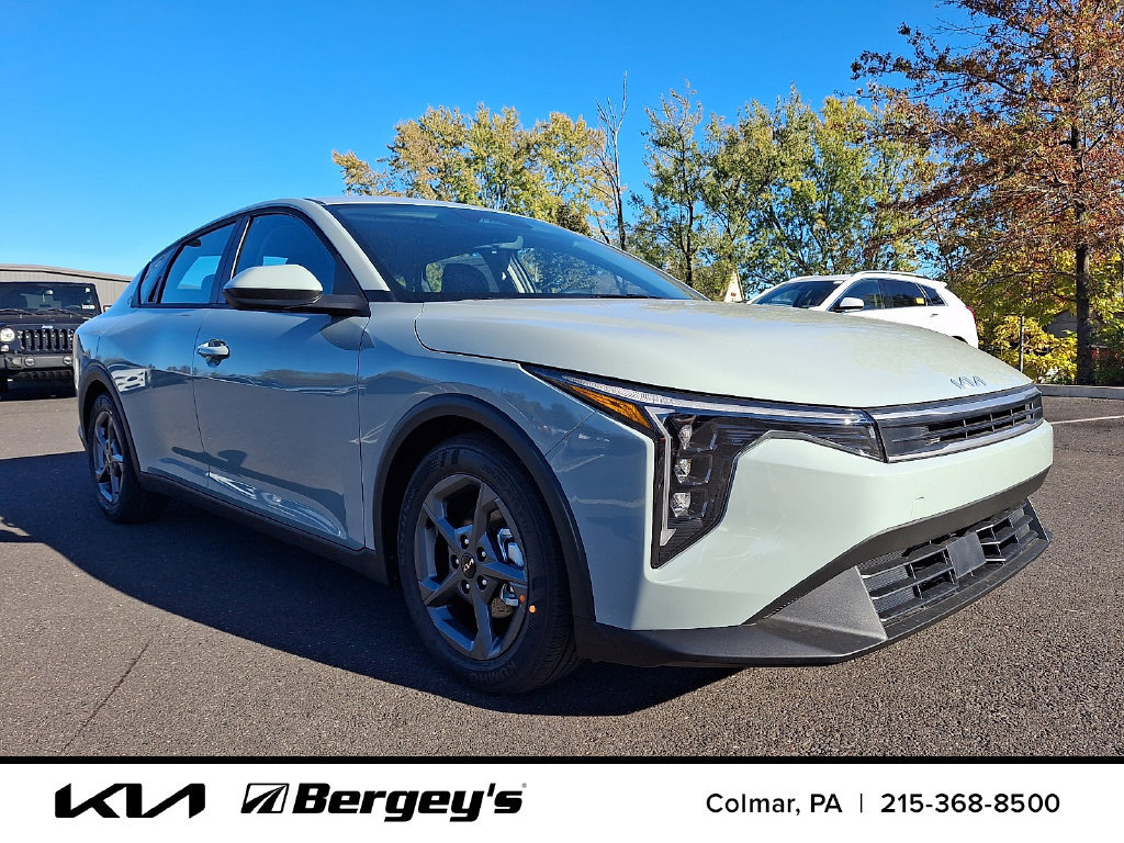 New 2026 Kia K4 FWD image 5