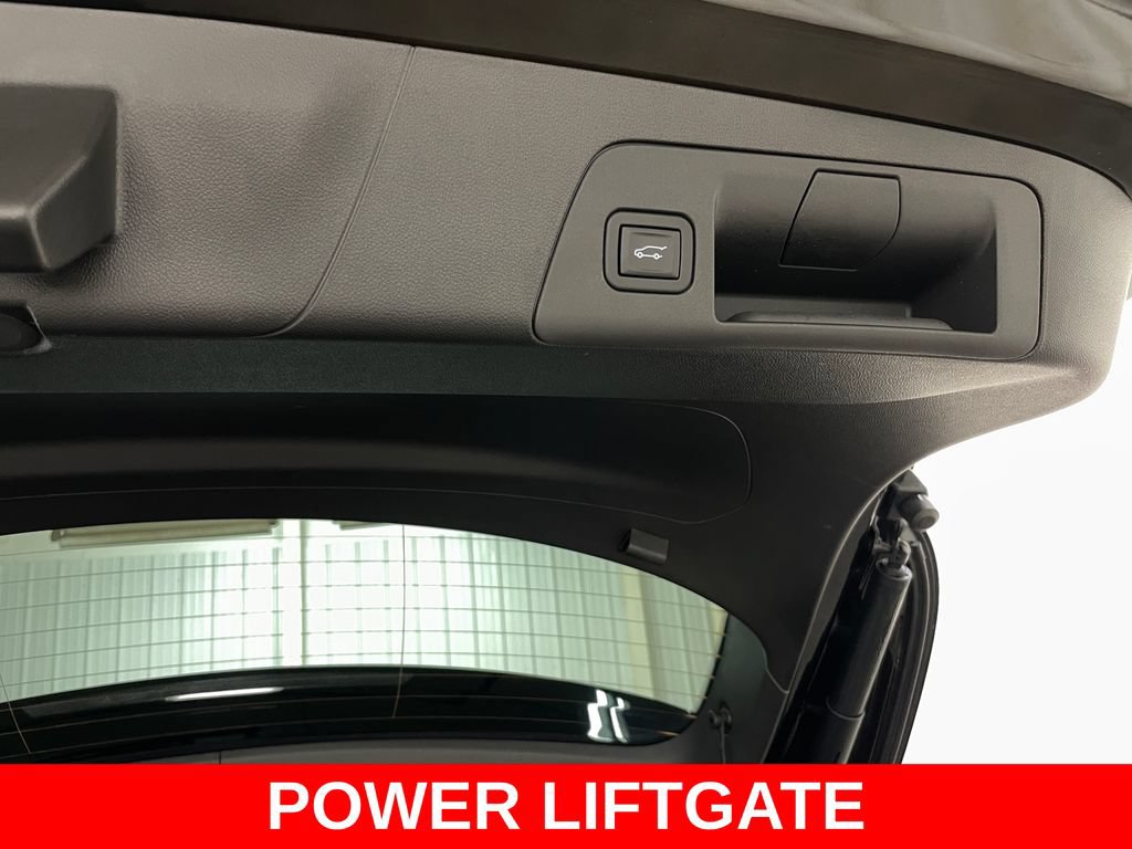 Certified 2023 Buick Envision Preferred w/ Sport Touring Package AWD/4WD image 40