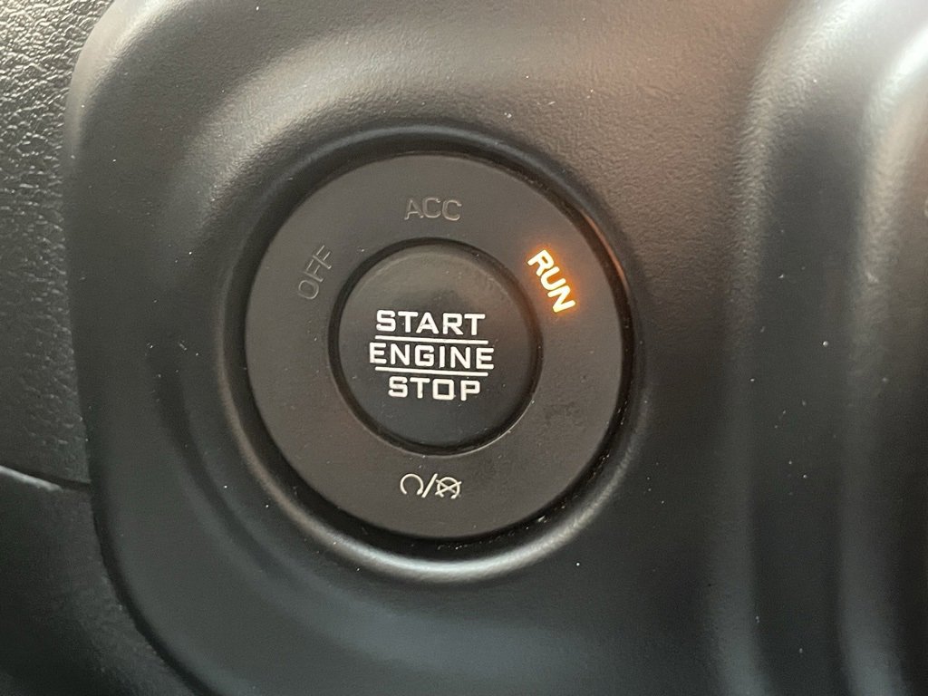 Used 2021 Jeep Gladiator Rubicon w/ Dual Top Group image 33