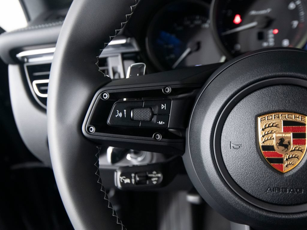 New 2026 Porsche Macan Turbo AWD/4WD image 25
