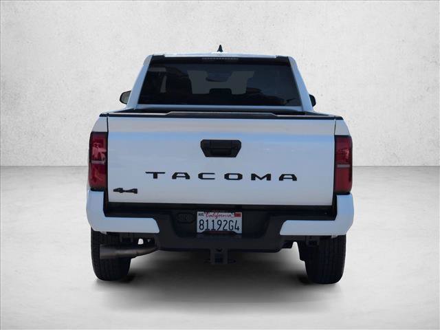 Used 2025 Toyota Tacoma SR5 AWD/4WD image 7