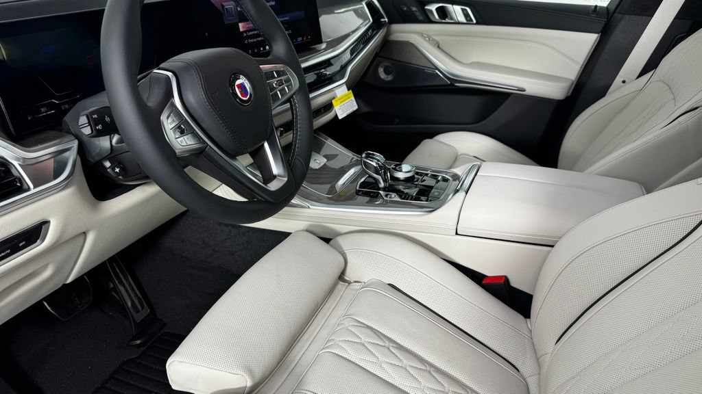 New 2026 BMW ALPINA XB7 AWD/4WD image 13