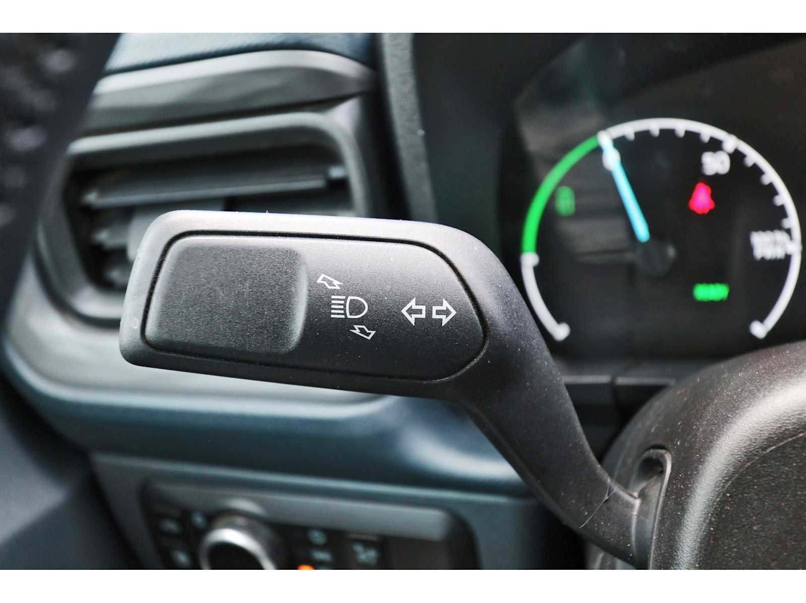 Used 2024 Ford Maverick XLT w/ XLT Luxury Package image 17