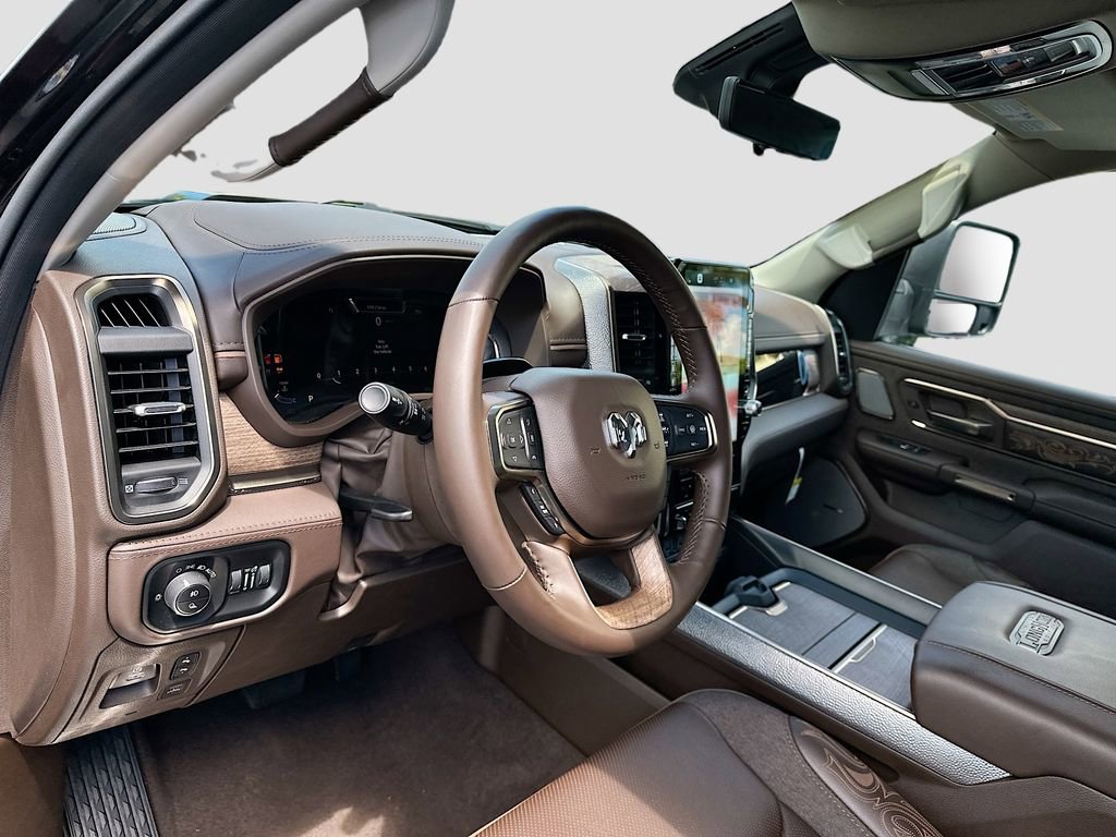 New 2025 RAM 1500 Limited image 9