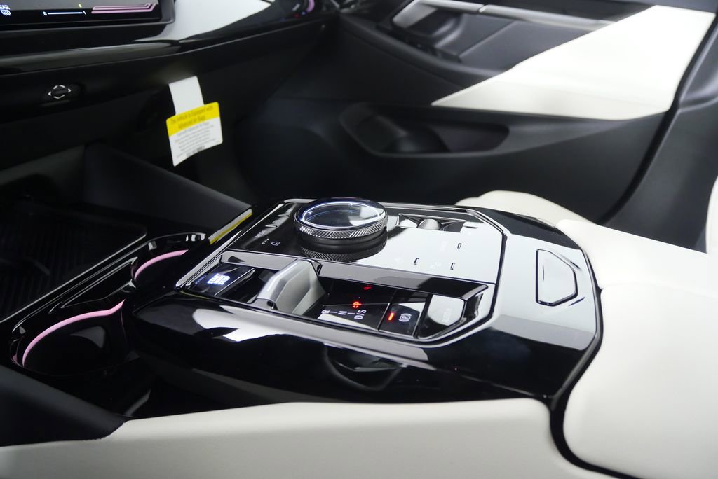 New 2026 BMW 530i xDrive w/ Premium Package image 23