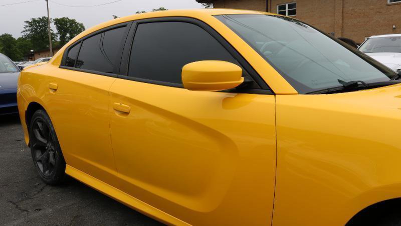 Used 2018 Dodge Charger SXT Plus w/ Quick Order Package 29J RWD image 3