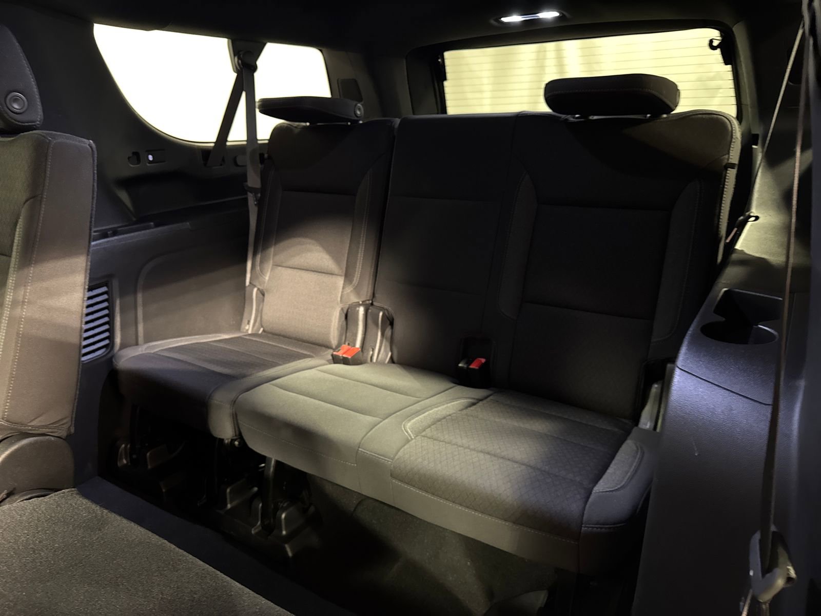 Used 2021 Chevrolet Suburban LS AWD/4WD image 27