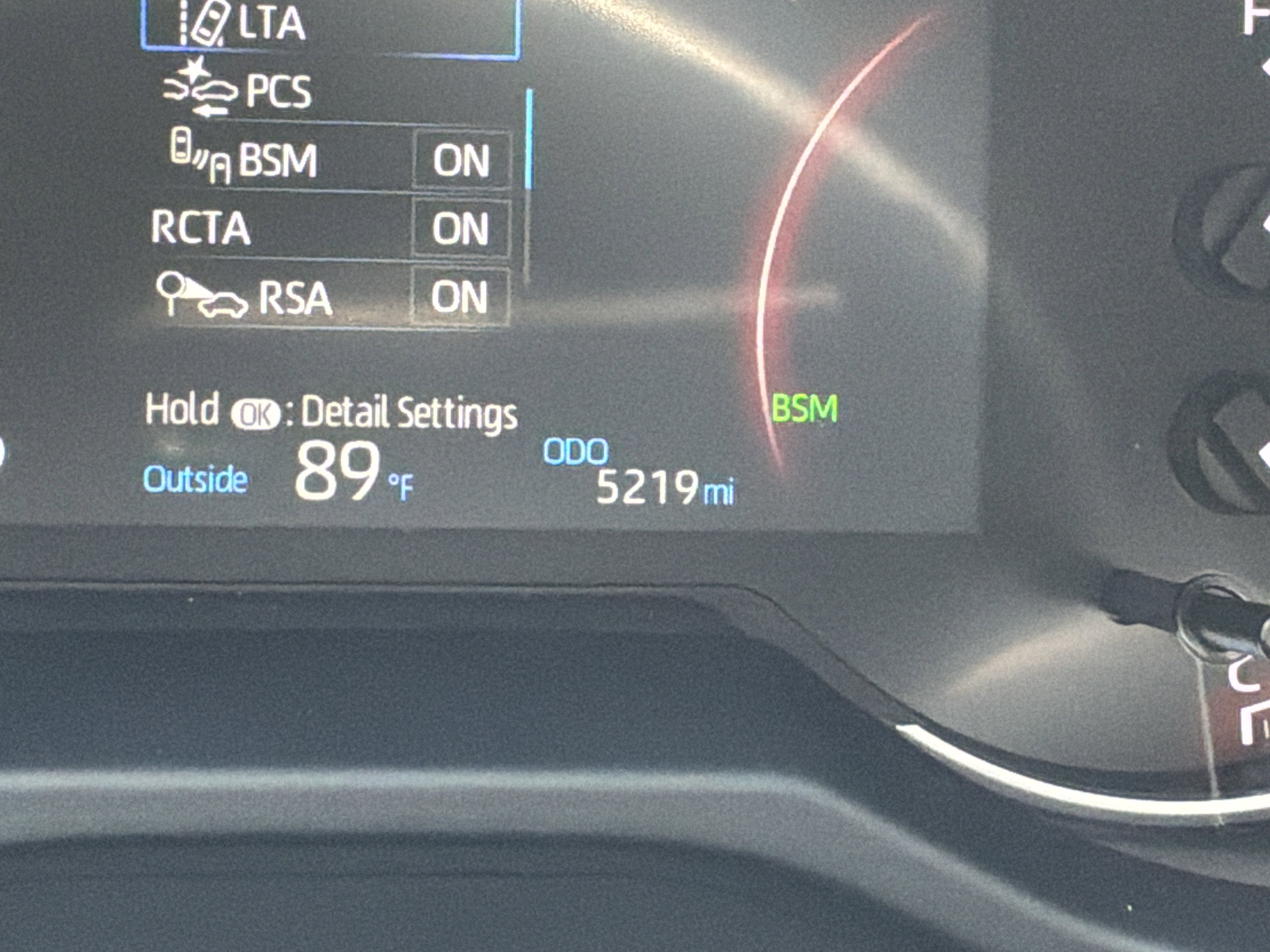 Used 2025 Toyota RAV4 XLE w/ Convenience Package FWD image 22