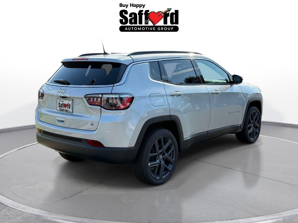New 2026 Jeep Compass Latitude AWD/4WD image 8