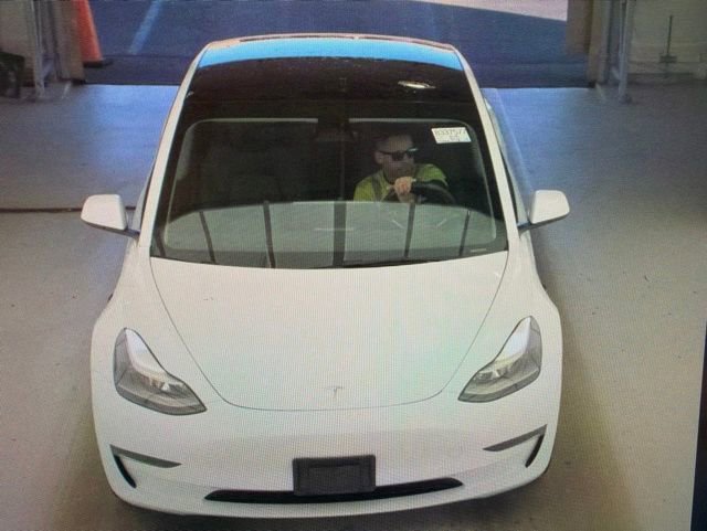 Used 2023 Tesla Model 3 Standard Range RWD image 10