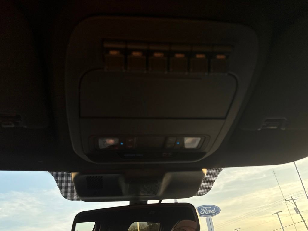 New 2026 Ford F350 XLT w/ XLT Premium Package image 21