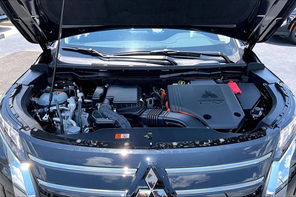 New 2026 Mitsubishi Outlander SE AWD/4WD image 11