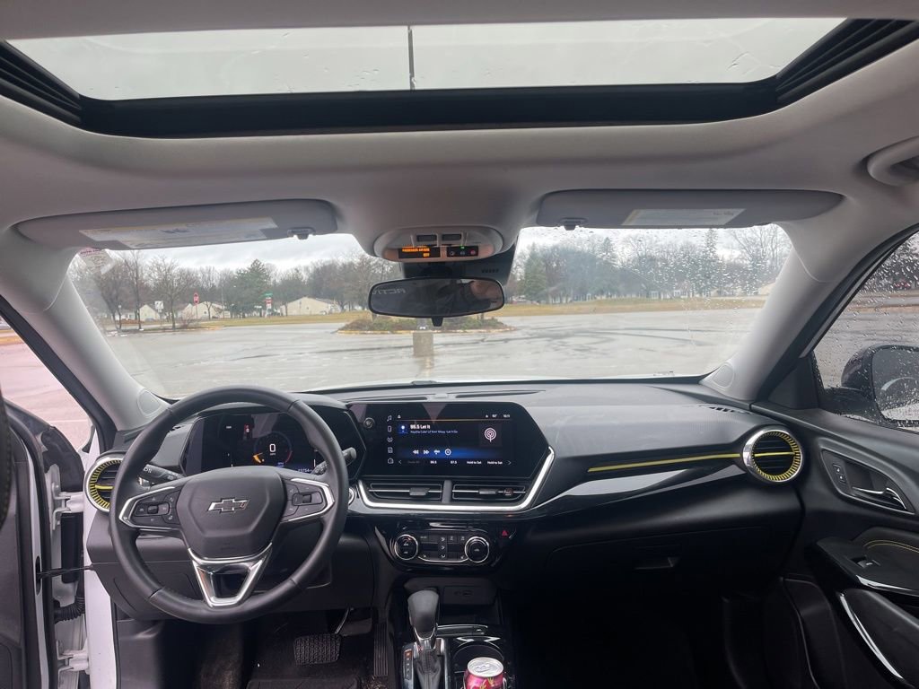 Certified 2024 Chevrolet Trax ACTIV w/ Sunroof Package image 13