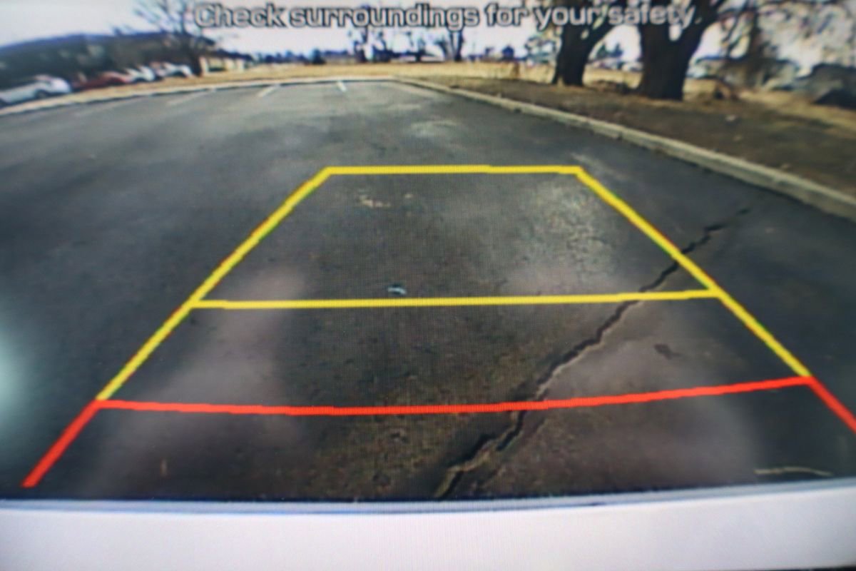 Used 2017 Hyundai Elantra ECO w/ Cargo Package image 35