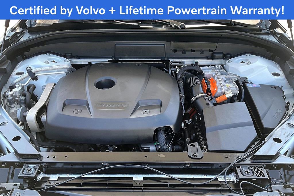 Used 2023 Volvo XC60 T8 Plus w/ Protection Package Premier image 13