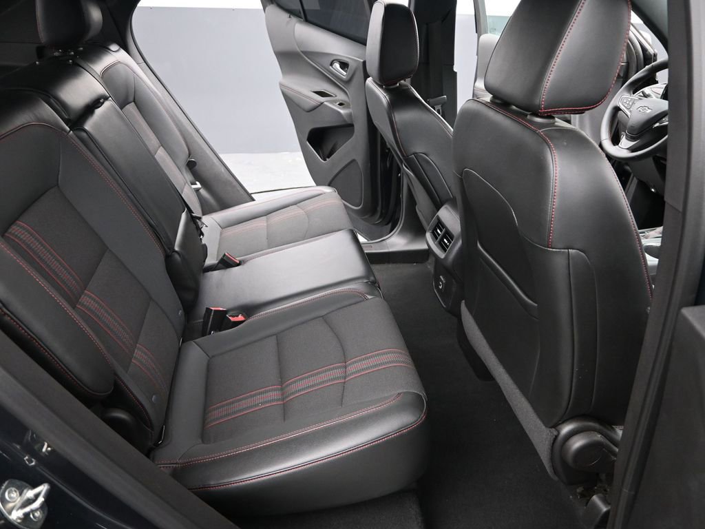 Used 2023 Chevrolet Equinox RS image 24