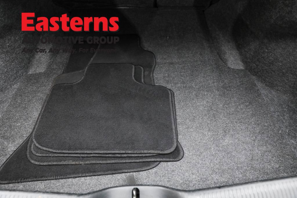 Used 2023 Dodge Charger GT image 9