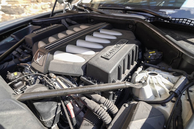 Used 2017 Rolls-Royce Wraith RWD image 14