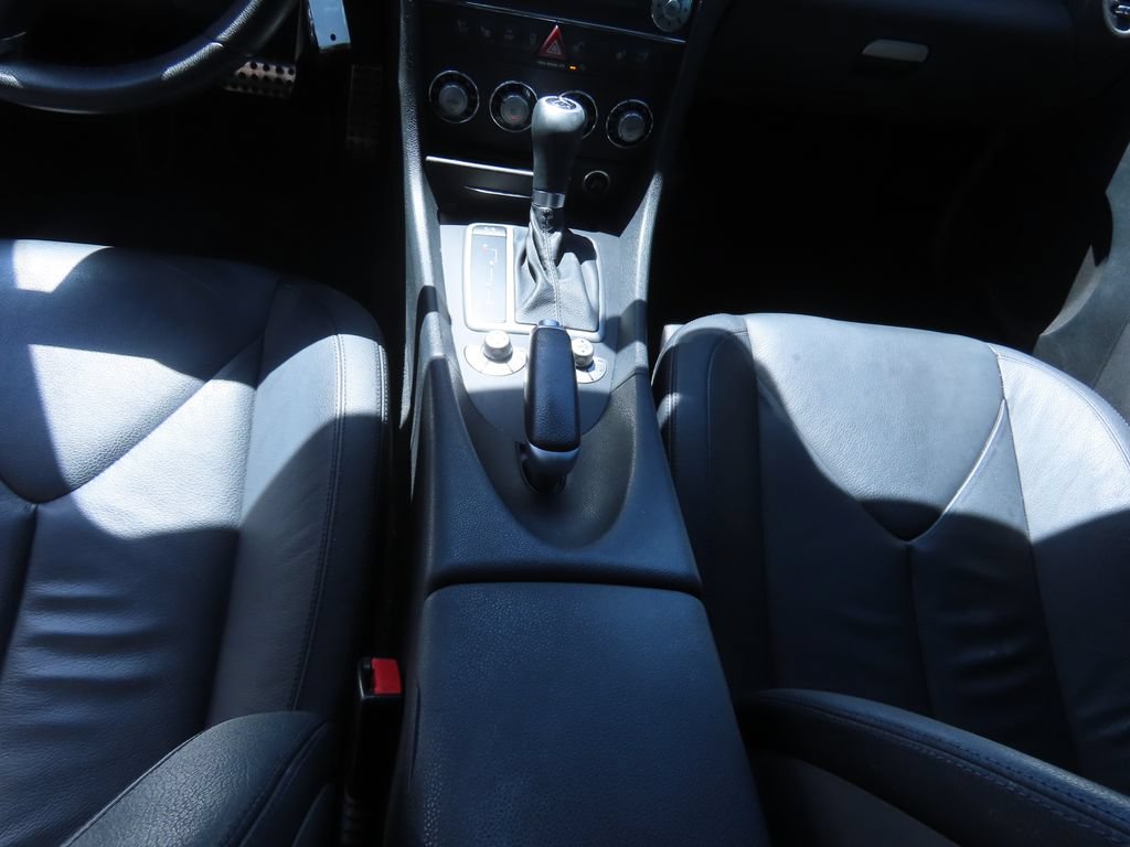 Used 2009 Mercedes-Benz SLK 300 image 9