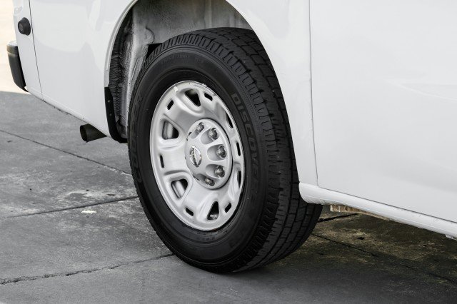 Used 2020 Nissan NV 2500 SV image 43