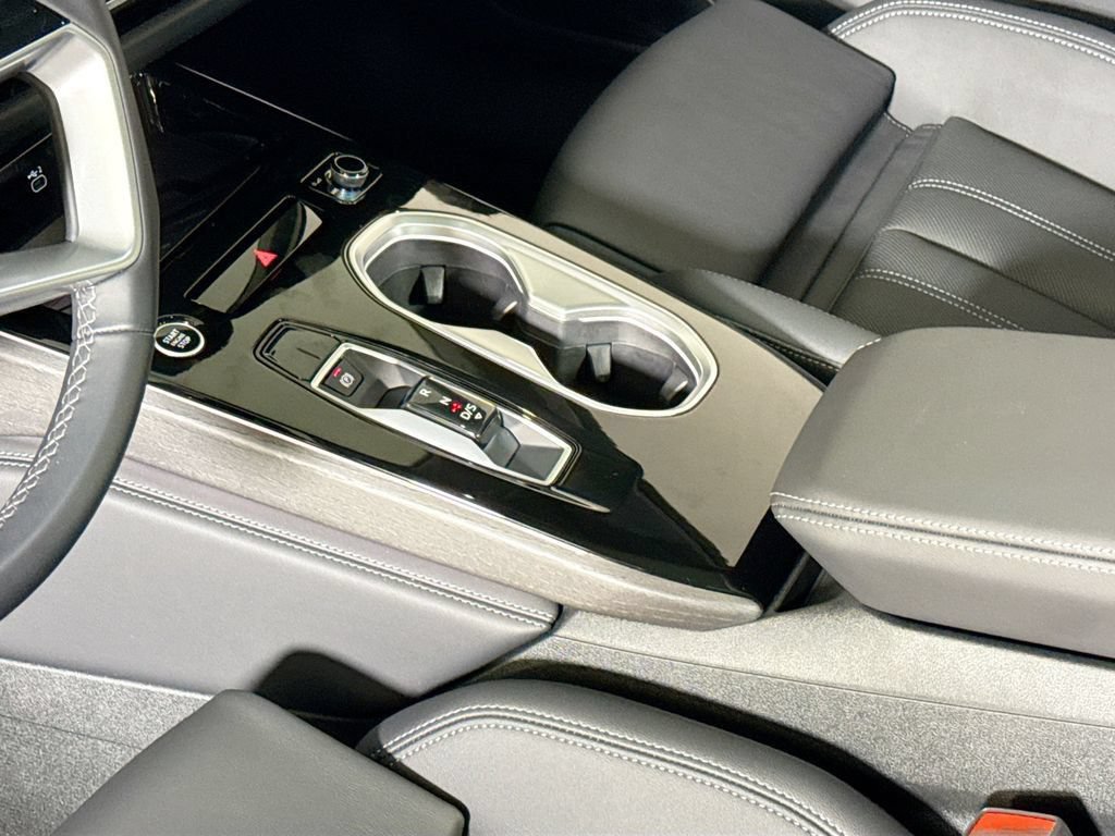 Used 2026 Audi A6 Premium w/ Convenience Package AWD/4WD image 19