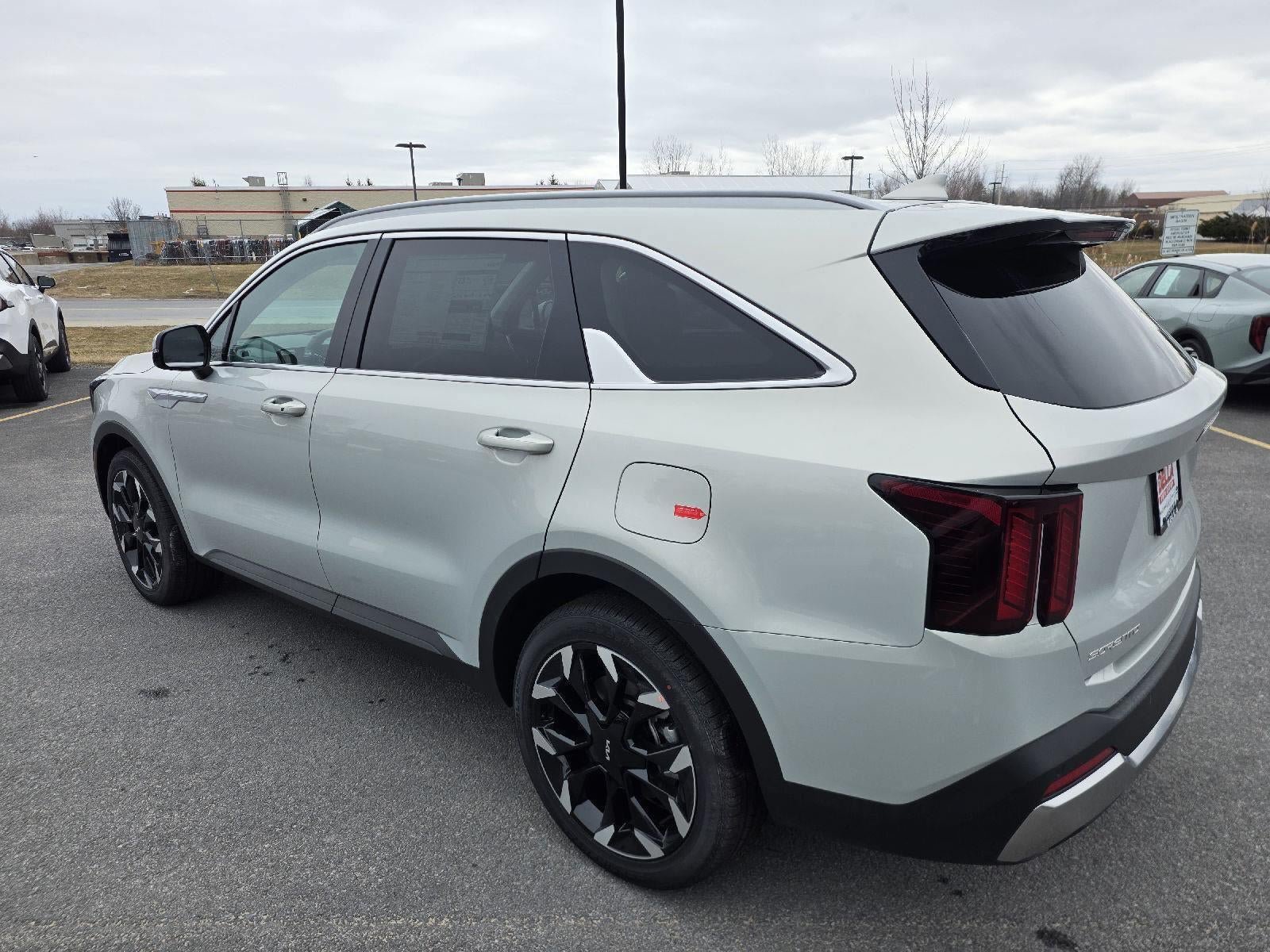 New 2026 Kia Sorento EX w/ EX Premium Package FWD image 3