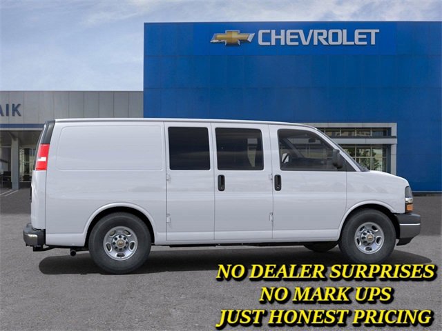 New 2025 Chevrolet Express 2500 Work Van w/ Driver Convenience Package image 5